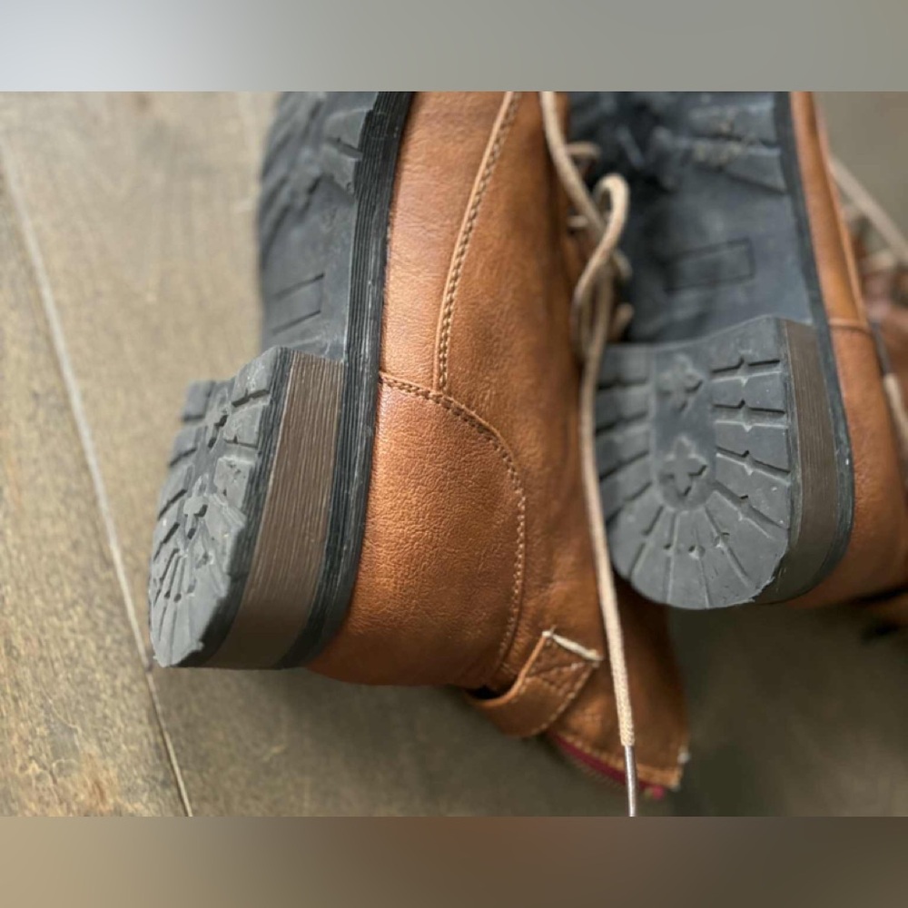 Nice comfy shoes - Picture 11 of 16